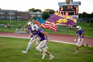 Warwick defeats Valley Central in football home opener